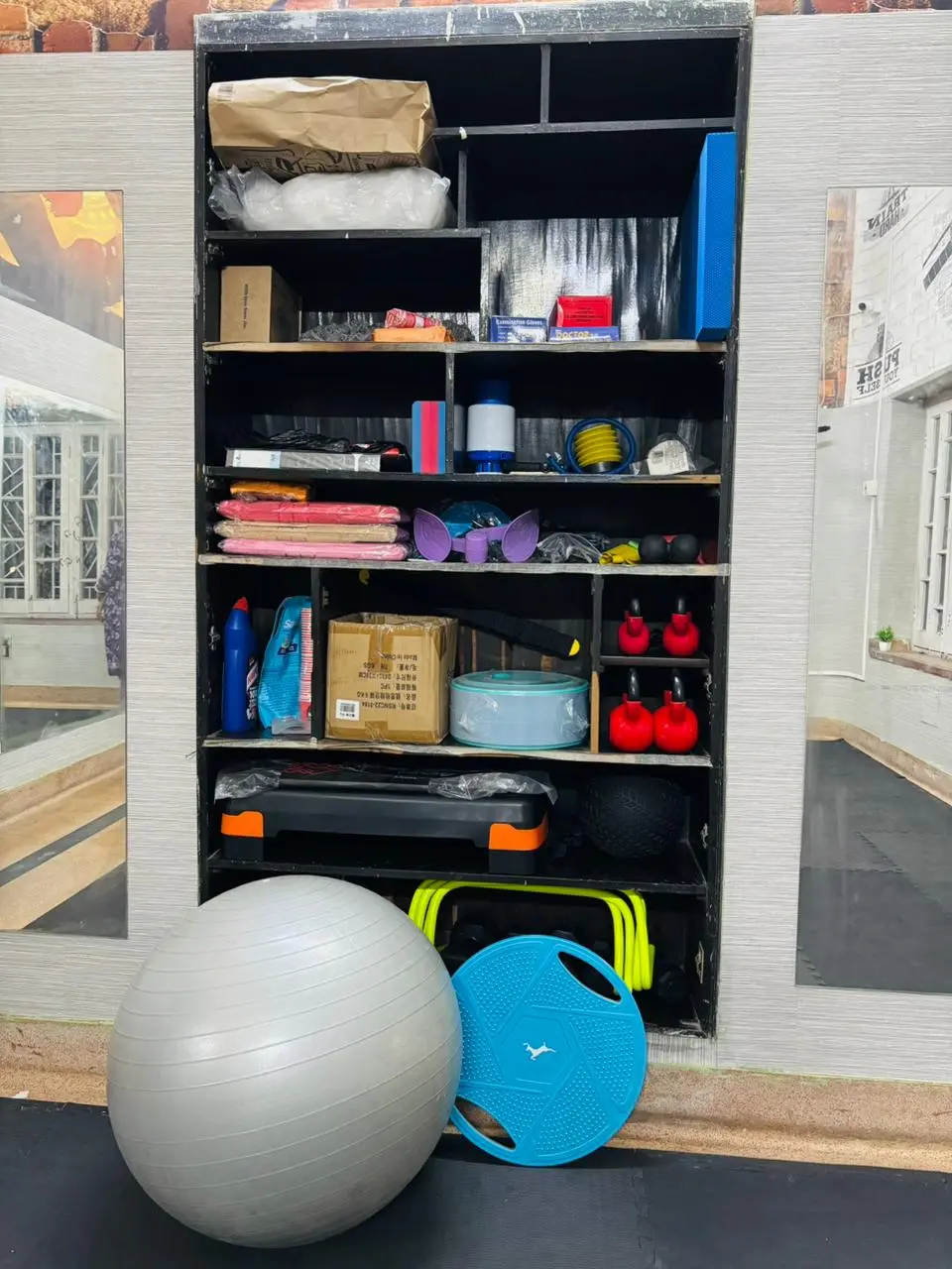 Prana Physiotherapy Clinic Interior